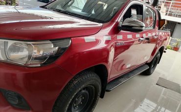 Toyota Hilux 2.8L Rojo 4×4